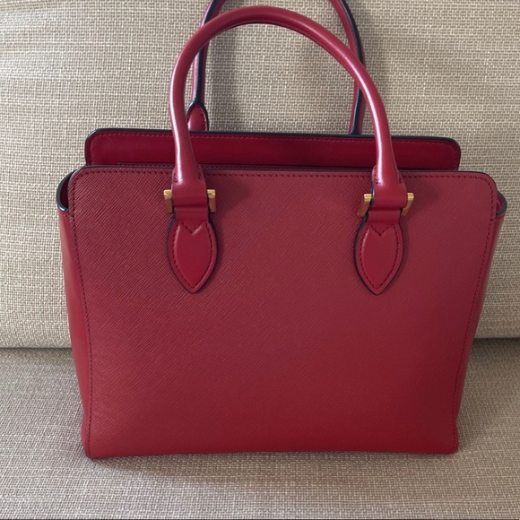 Red Prada leather purse - like new - Picture 3 of 8